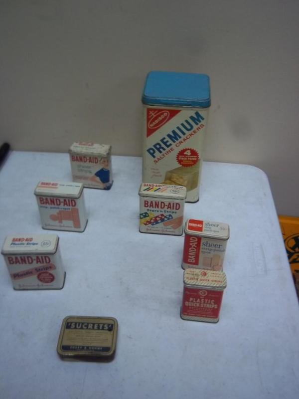 lot 238 image: Lot Of Vintage Metal Boxes ...