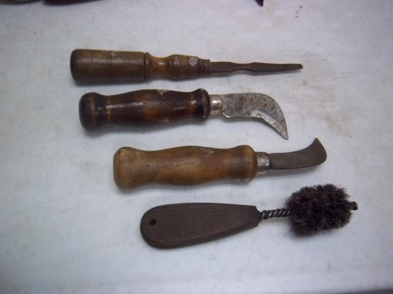 lot 27 image: Lot of Wood Handled Tools...