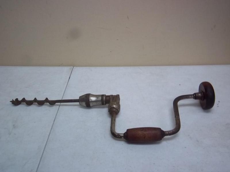 lot 4 image: Antique Woodworking Drill ...