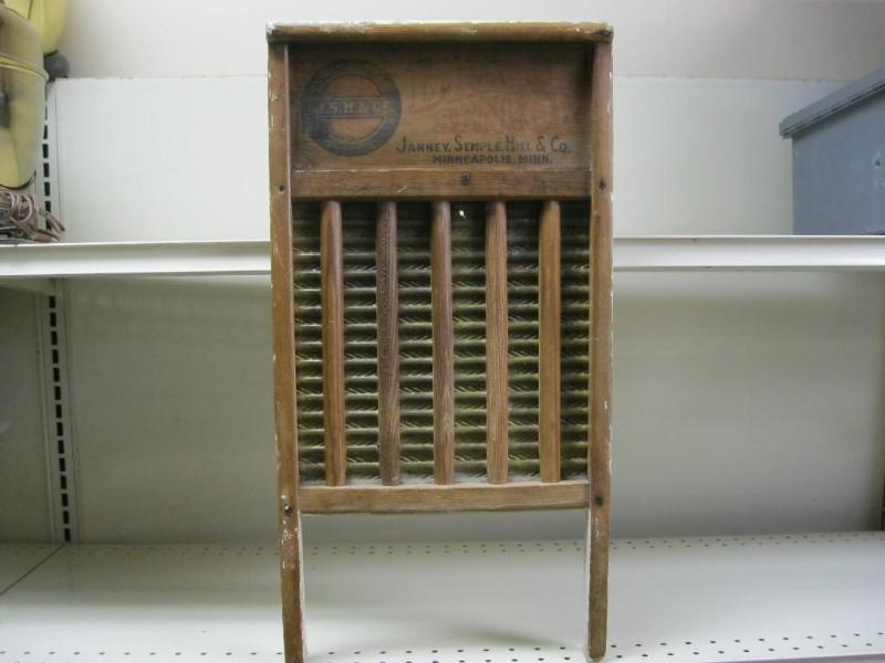 lot 47 image: Vintage Wash Board...