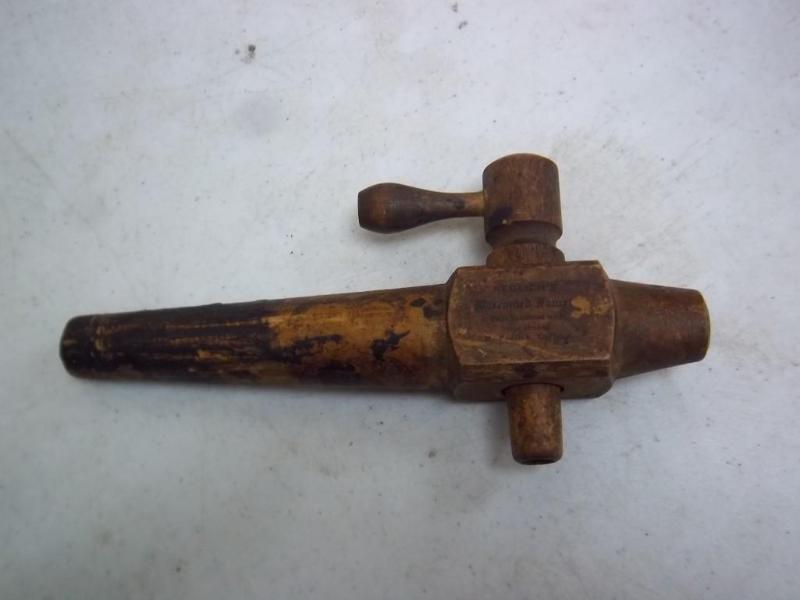 lot 86 image: Vintage Wood Redlier Faucet...