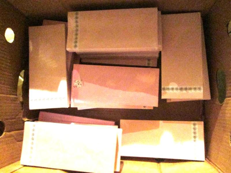 Lot of 250 sheet packs of decorator...