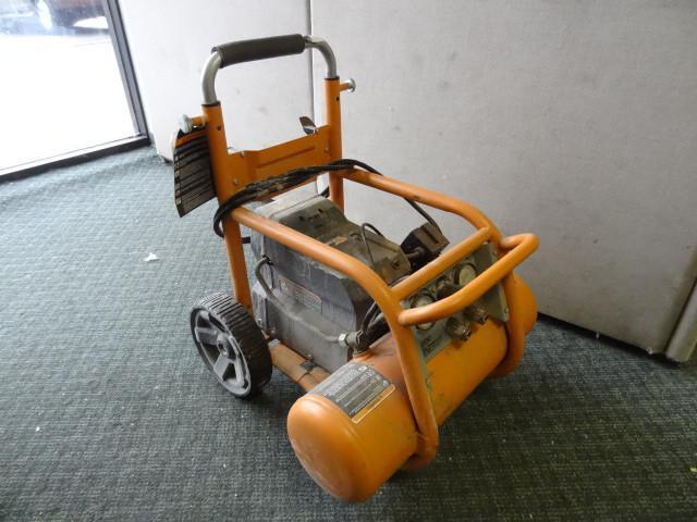 lot 1 image: Ridgid Air Compressor 2.5 Gal. OF25...