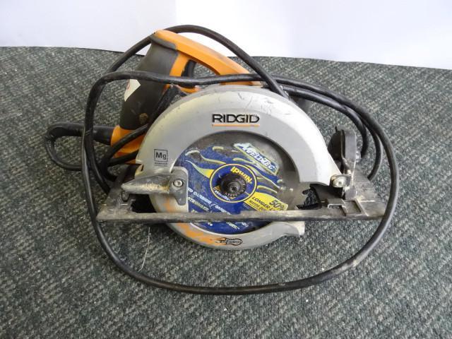 lot 110 image: Ridgid R32031 6 12" Circular ...