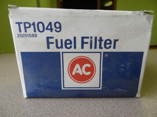 lot 111 image: 12-AC TP1049 Fuel Filters...