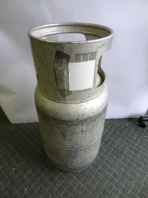 lot 118 image: 30 gal. Forklift Propane Tank Alumi...