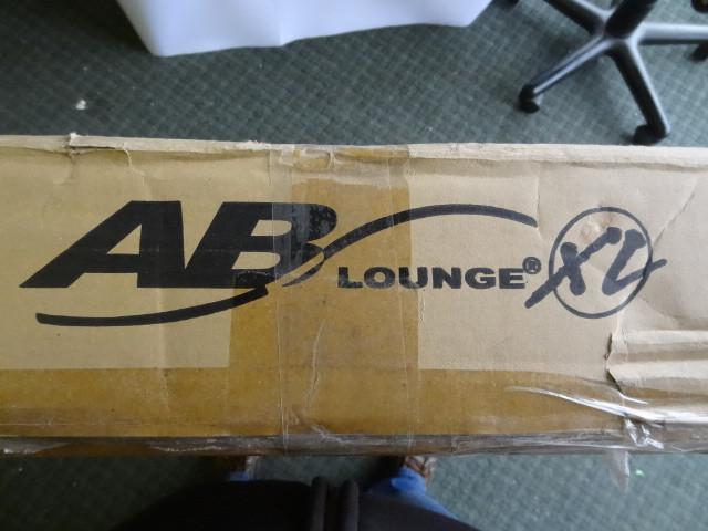 lot 21 image: Fitness Quest Ab Lounger XL-New in ...