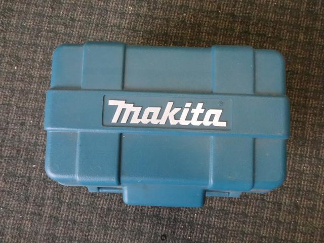 lot 3 image: Makita KP0800 120V 6.5A 60HZ with w...