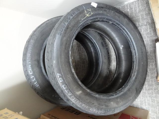 lot 49 image: Pirelli Cinturato P7 Tires 20555VR...