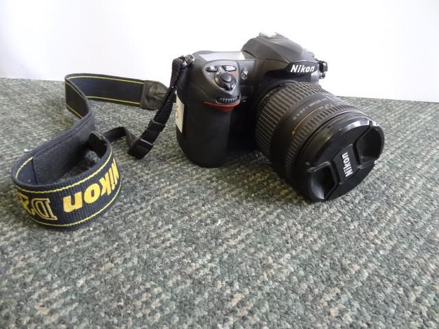 lot 5 image: Nikon D200 Digital Camera 7.413.5V...