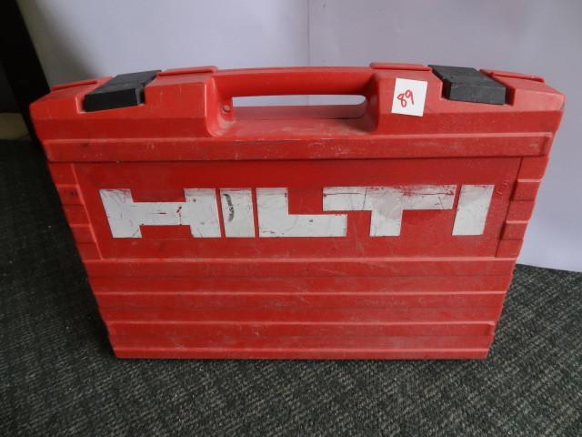 lot 89 image: HILTI TE6-S Roto Hammer with Bits i...