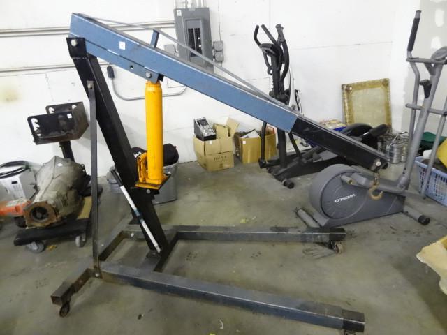 lot 100 image: Engine Hoist-8 Ton...