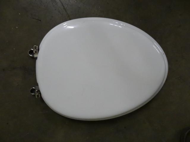 lot 109 image: 3 White Toilet Seats...