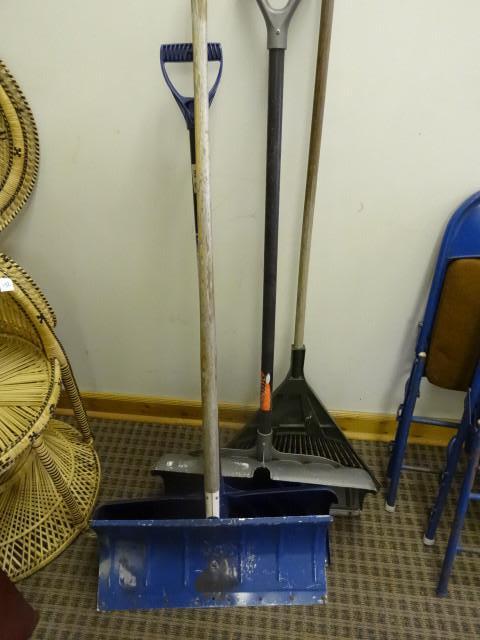 lot 143 image: 3-Snow Shovels & Rake...