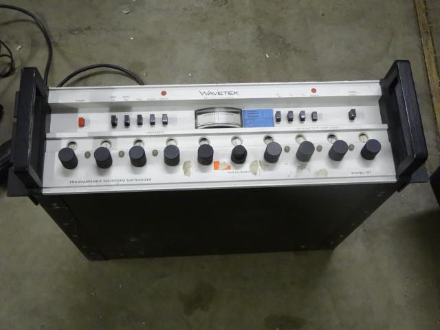 lot 187 image: Wave TEK Programmable Waveform Synt...