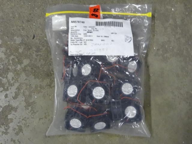 lot 197 image: Mini Cooling Fans...