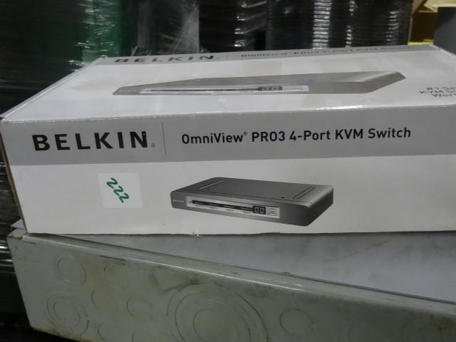 lot 222 image: Belkin Omni view Pro3 4-Port KUM Sw...