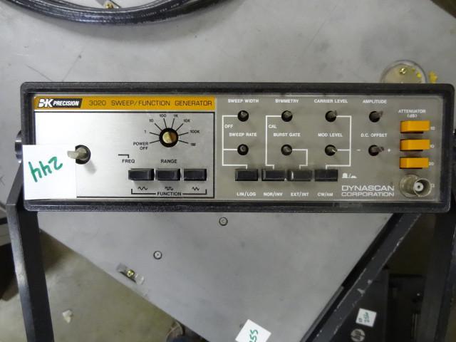 lot 244 image: BK Precision Model 3020 Sweep Funct...