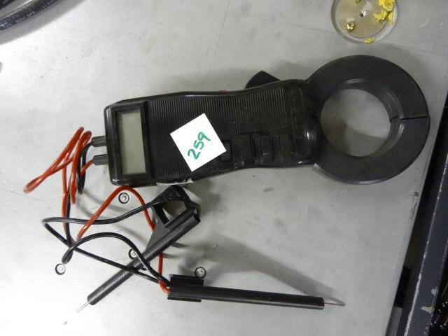 lot 259 image: AM Probe Model ACDC1000...