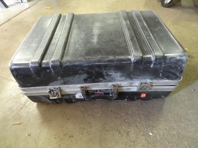 lot 286 image: Black Heavy Duty Latchable case wit...