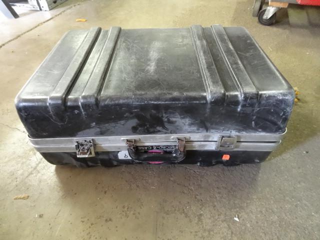 lot 288 image: Black Heavy Duty Latchable case wit...