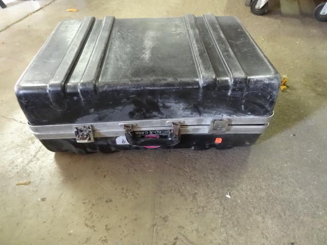 lot 292 image: Black Heavy Duty Latchable case wit...