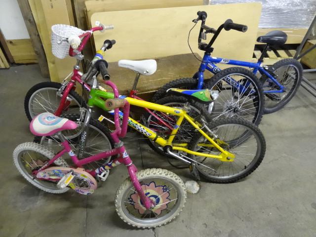 lot 76 image: 4-Bikes 2-Girls, 2-Boys and a bike...