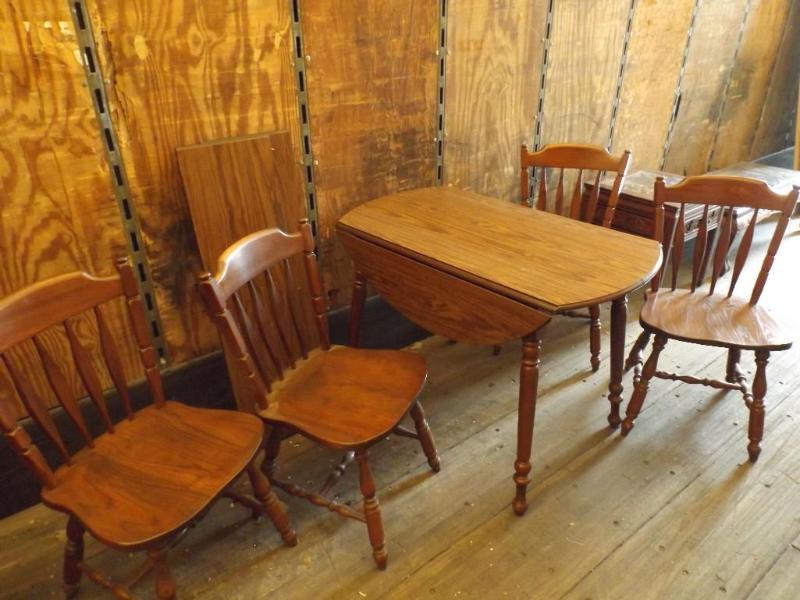 Solid Oak table with 4 chairs and 2...