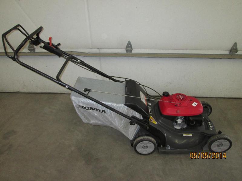 Honda Self-Propelled Lawn Mower, Mo...