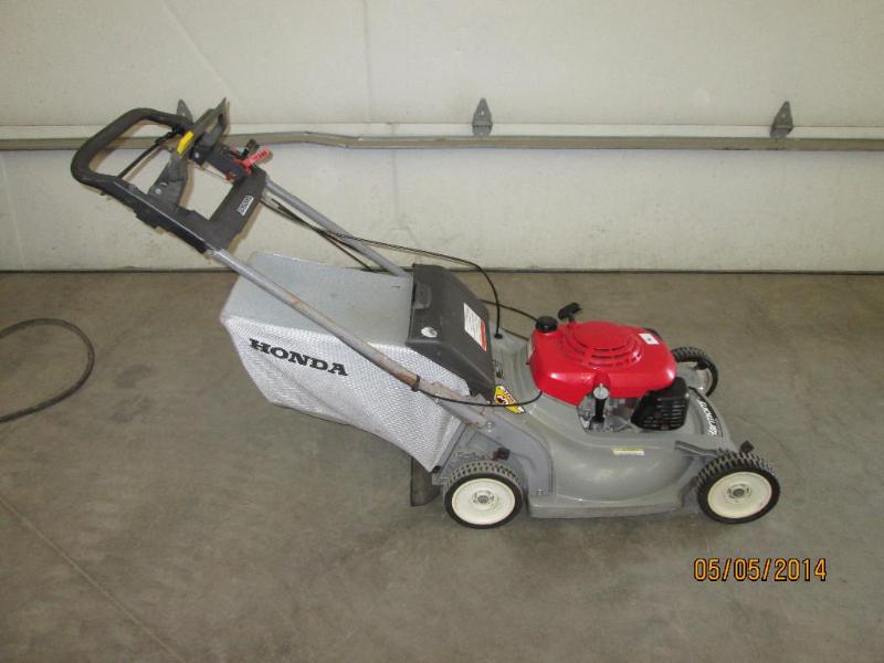Honda Self-Propelled Lawn Mower, Mo...