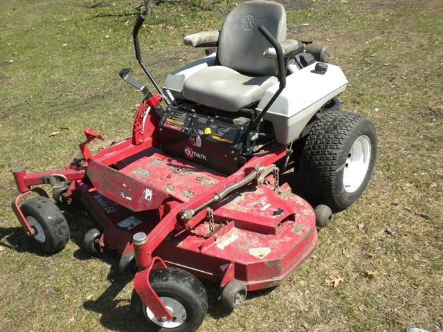 2004 eXmark Zero-Turn Mower