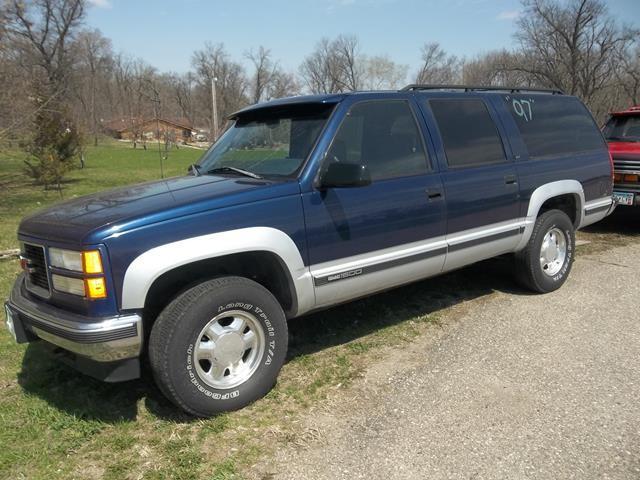 1997 GMC 1500 Suburban 4WD