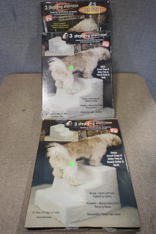 lot 128 image: Lot of (3) Pet Store 3-Step Dog Sta...