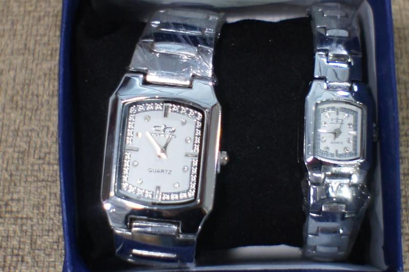 lot 139 image: Pair of &quotHis & Hers" ...