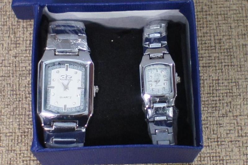 lot 140 image: Pair of &quotHis & Hers" ...