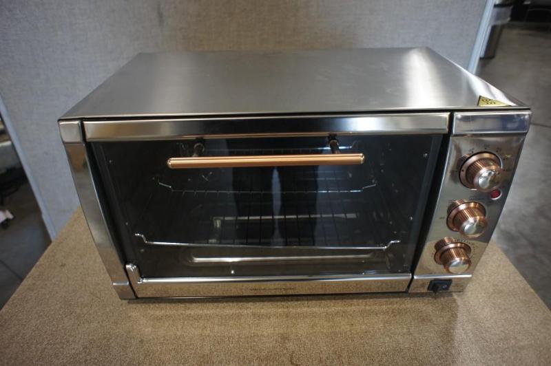 lot 27 image: Cuisine Kitchen Electrics Convectio...