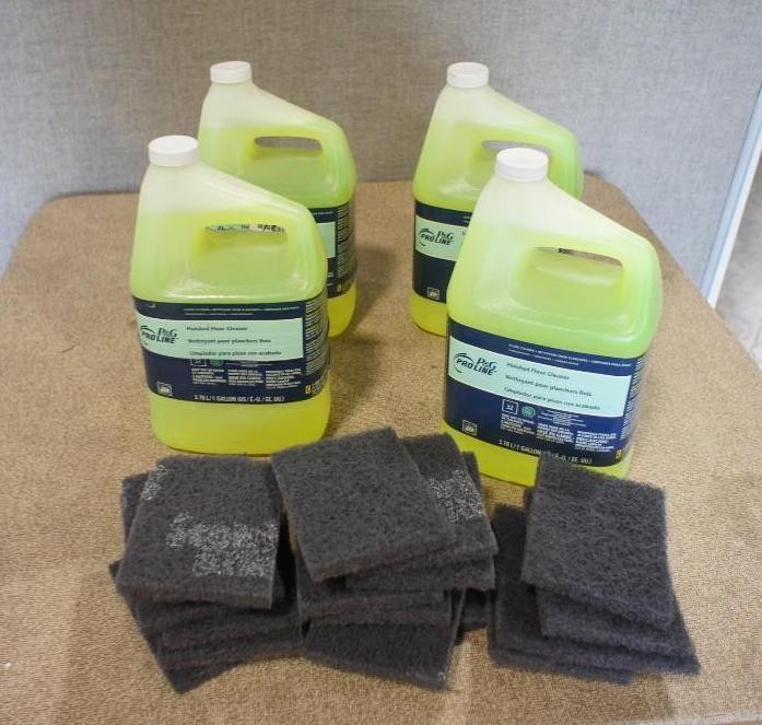 lot 32 image: POG Pro-Line Finished Cleaner with ...
