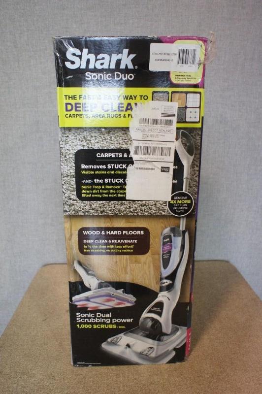 lot 60 image: Shark Sonic Duo Hardwood Floor Stea...