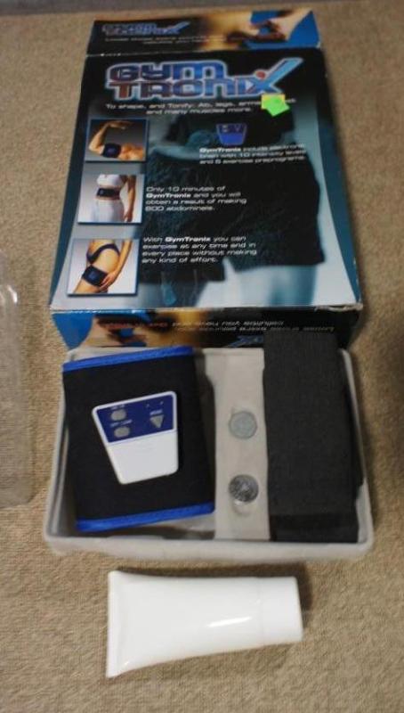 lot 76 image: Gym Tronix Muscle Shaping Belt. Ple...