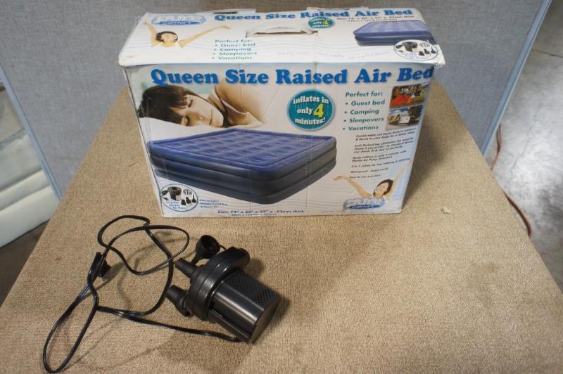 lot 77 image: Pure comfort Queen Size Raised Air ...