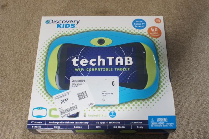 lot 78 image: Discovery Kids Tech Tablet  7"...