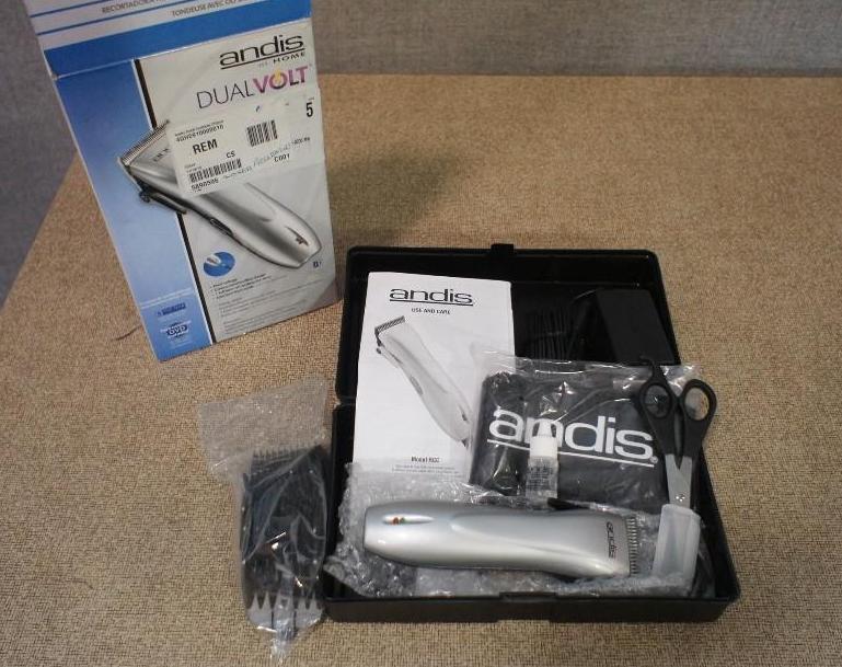 lot 94 image: Andis Clipper  Trimmer Set. Some a...