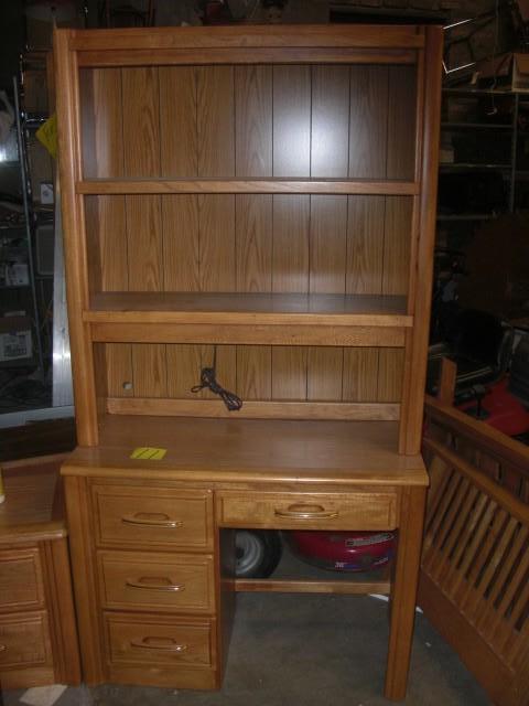 DESK AND WALL UNIT