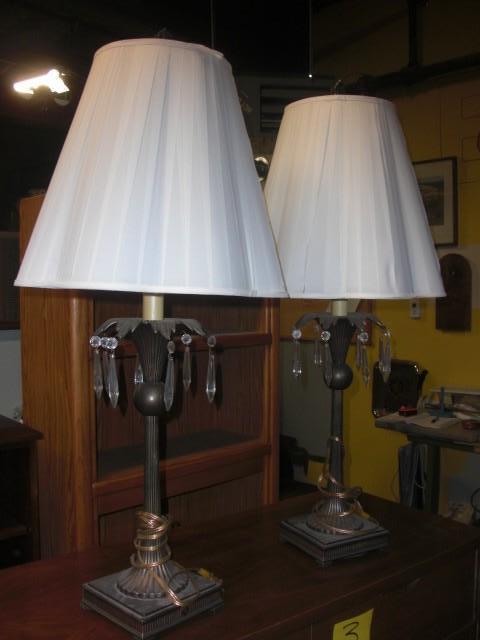 2 LAMPS