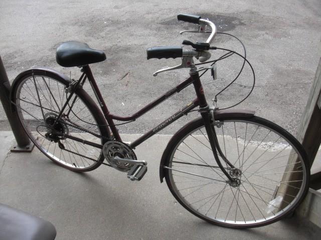 SCHWINN BICYCLE