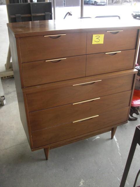 MID MOD DRESSER
