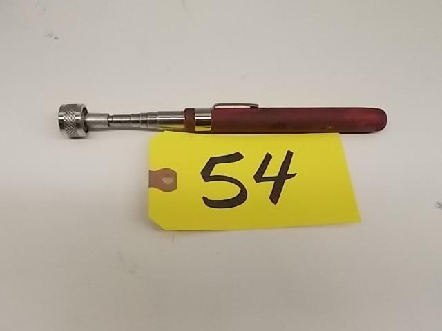 lot 54 image: Mac MHT3 Telescopic Magnet...