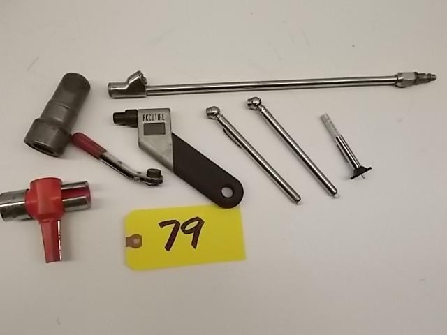 lot 79 image: Asstd Tire & Battery Tools...