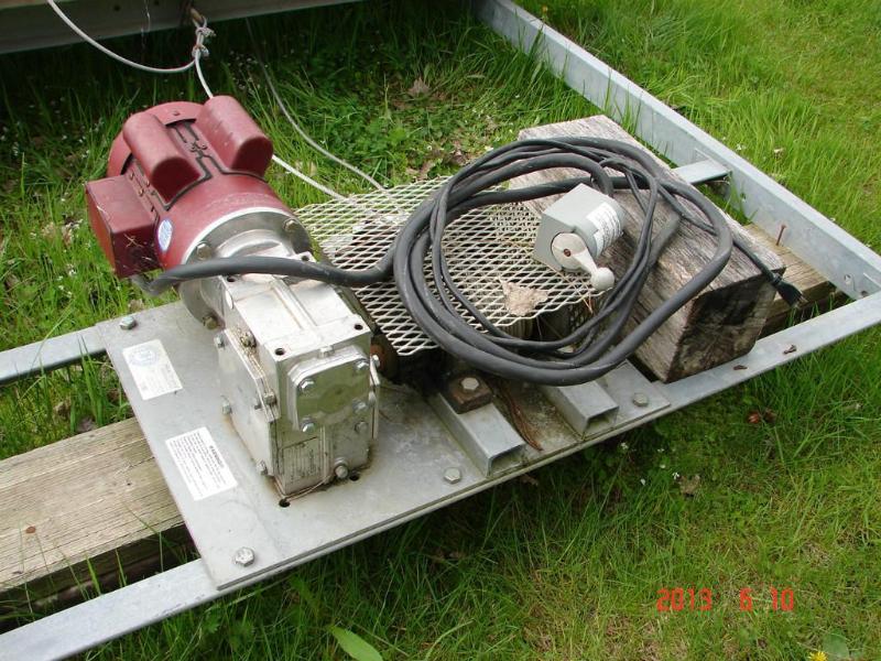 Shore Tracker Marine Railway System... Auction 48 KBID