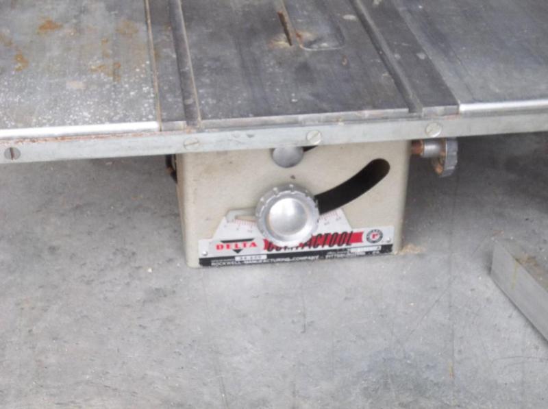 Delta Compactool Table Saw -works...